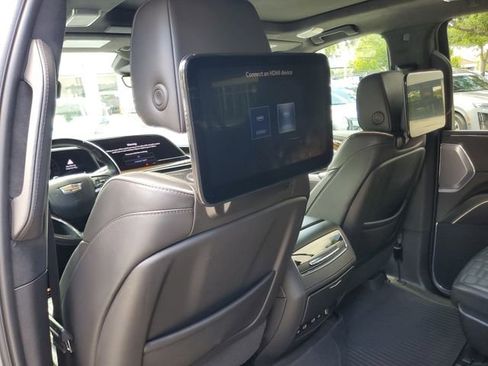 Certified 2024 Cadillac Escalade ESV Sport Platinum w/ LPO, ONYX Package image 13