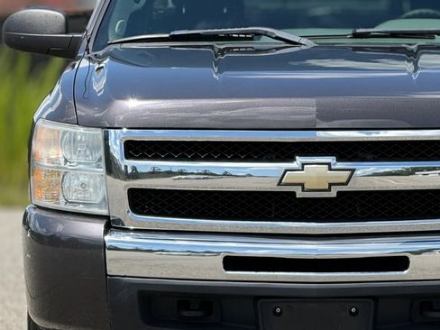 Used 2011 Chevrolet Silverado 1500 LS AWD/4WD image 11