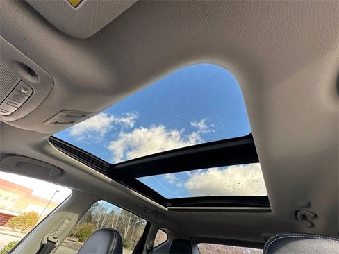 Used 2020 Nissan Murano SL w/ Moonroof Package image 27