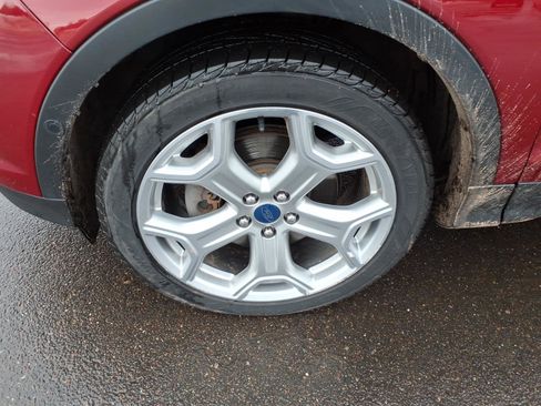 Used 2019 Ford Escape Titanium w/ U9j03 - Titanium Tow Package image 10