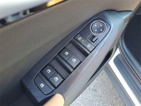 New 2026 Kia Seltos EX image 21