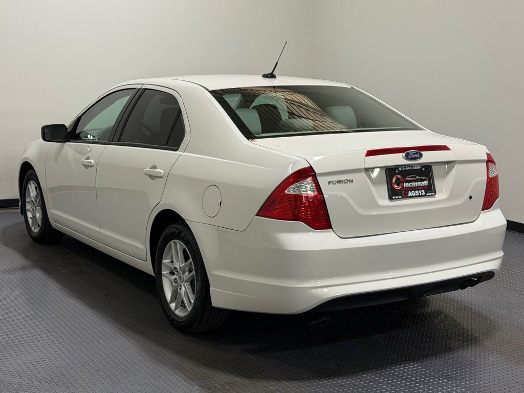 Used 2011 Ford Fusion S FWD image 7