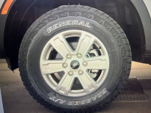 Used 2024 Ford Ranger XL w/ Trailer Tow Package RWD image 11
