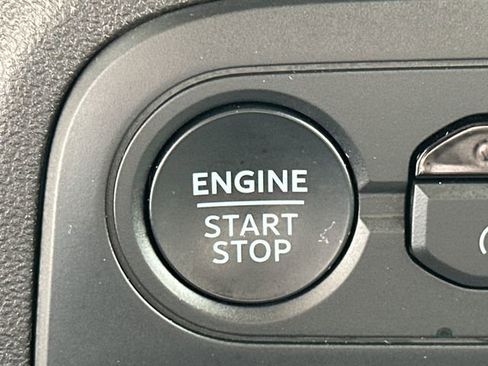 Used 2025 Ford Bronco Sport Badlands AWD/4WD image 34