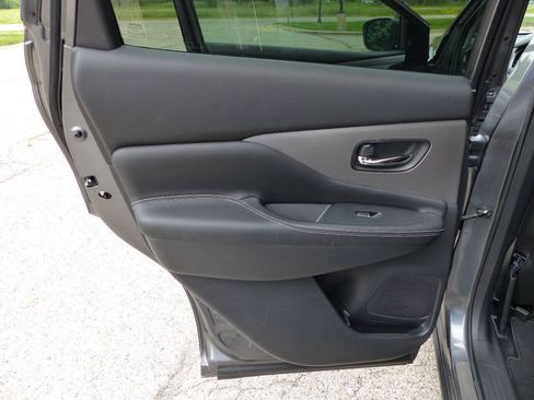 Used 2020 Nissan Murano SL w/ Moonroof Package FWD image 38