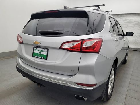 Used 2020 Chevrolet Equinox LT FWD image 9