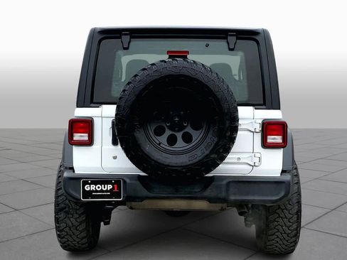 Used 2023 Jeep Wrangler Sport image 4