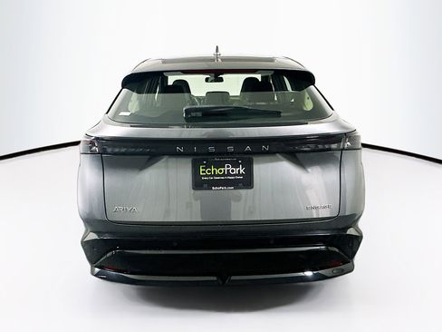 Used 2023 Nissan Ariya FWD image 7