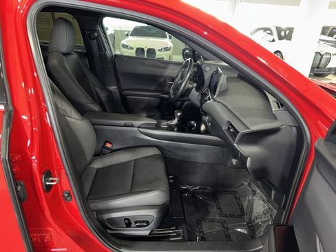 Used 2024 Lexus UX 250h FWD image 16