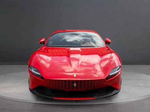 Used 2022 Ferrari Roma RWD image 4