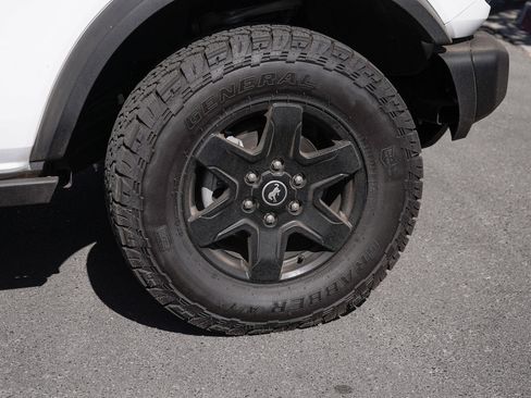 Used 2024 Ford Bronco Black Diamond AWD/4WD image 7