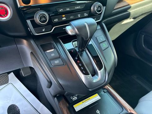 Used 2020 Honda CR-V Touring image 17