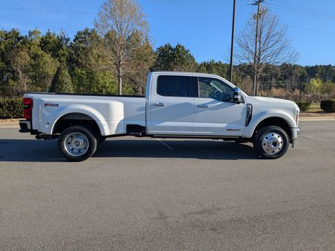 Used 2023 Ford F450 King Ranch w/ Chrome Package image 3
