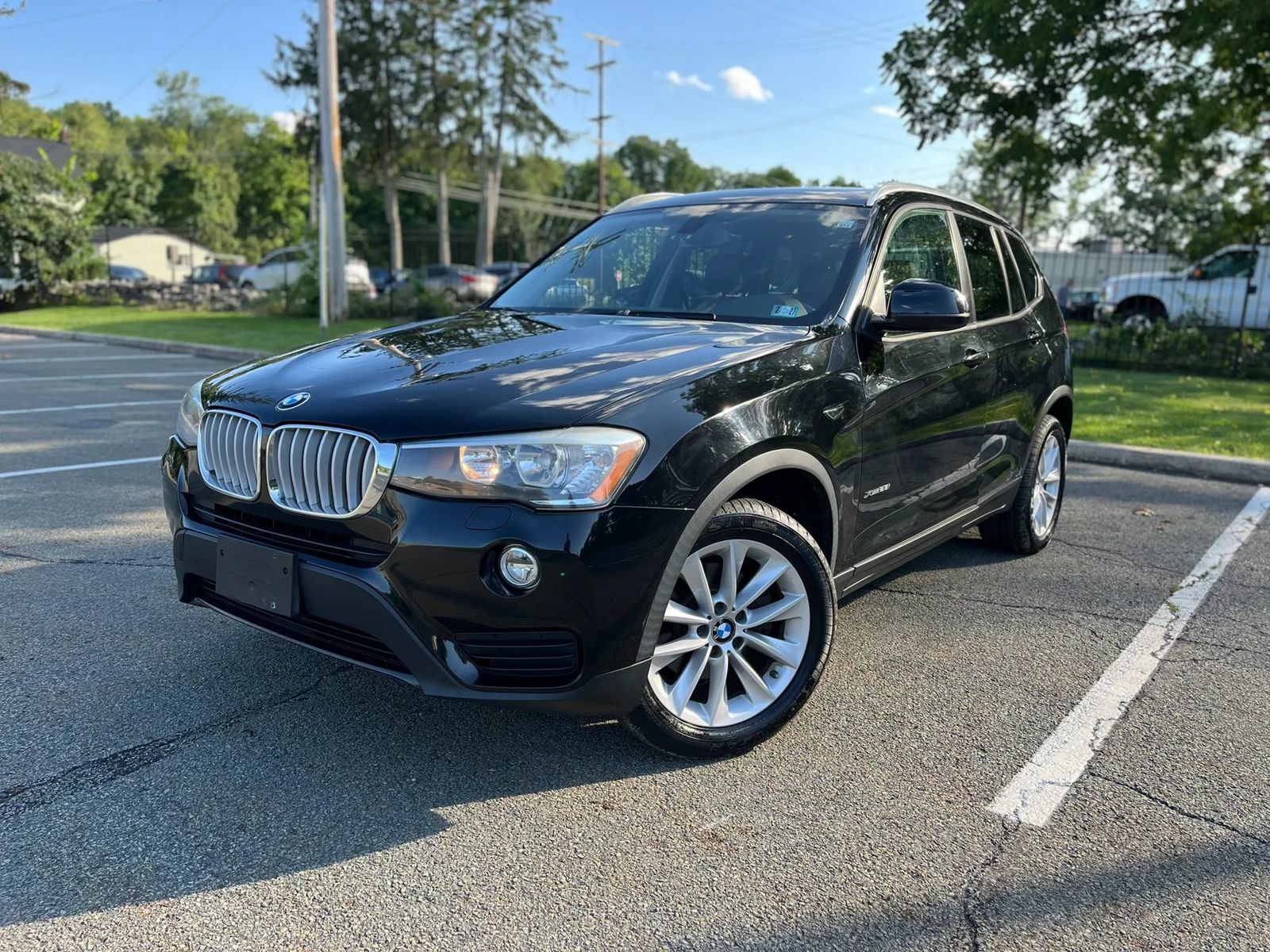 Used 2016 BMW X3 xDrive28i AWD/4WD image 3
