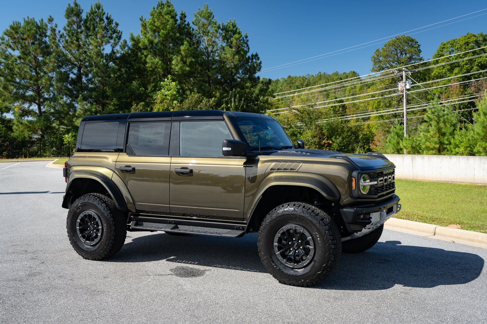 New 2026 Ford Bronco Raptor w/ Interior Carbon Fiber Pack AWD/4WD image 25
