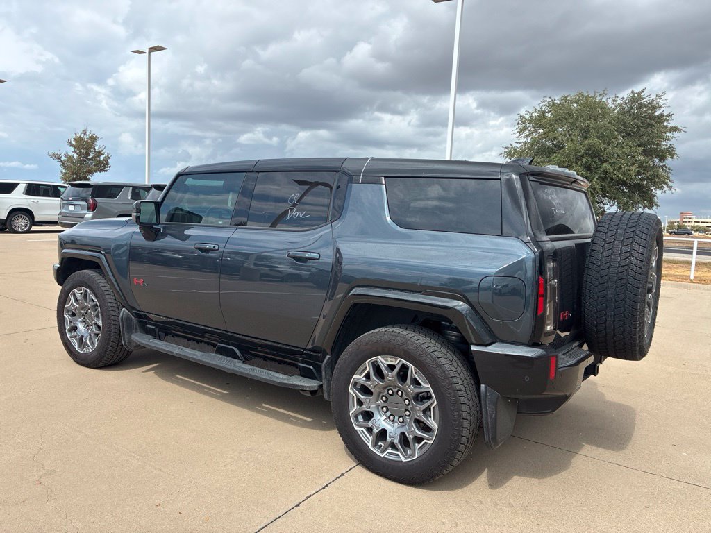 Used 2025 GMC Hummer EV 3X w/ LPO, Sport Package AWD/4WD image 2