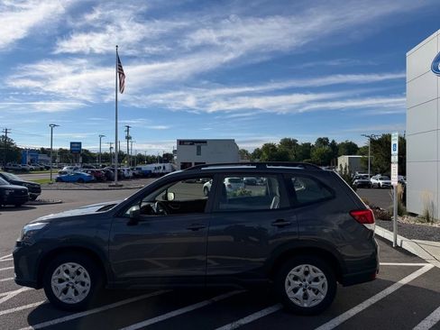 Used 2020 Subaru Forester w/ Popular Package #1 AWD/4WD image 9