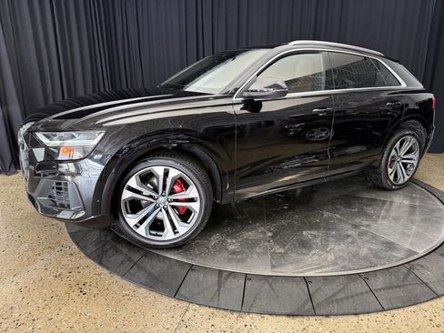 Used 2019 Audi Q8 Premium Plus image 2