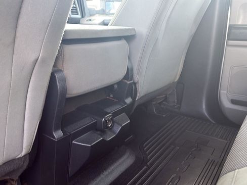 Used 2019 Ford F250 XL w/ Power Equipment Group AWD/4WD image 10