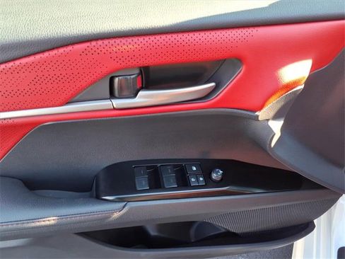 Used 2025 Toyota Camry XSE image 13