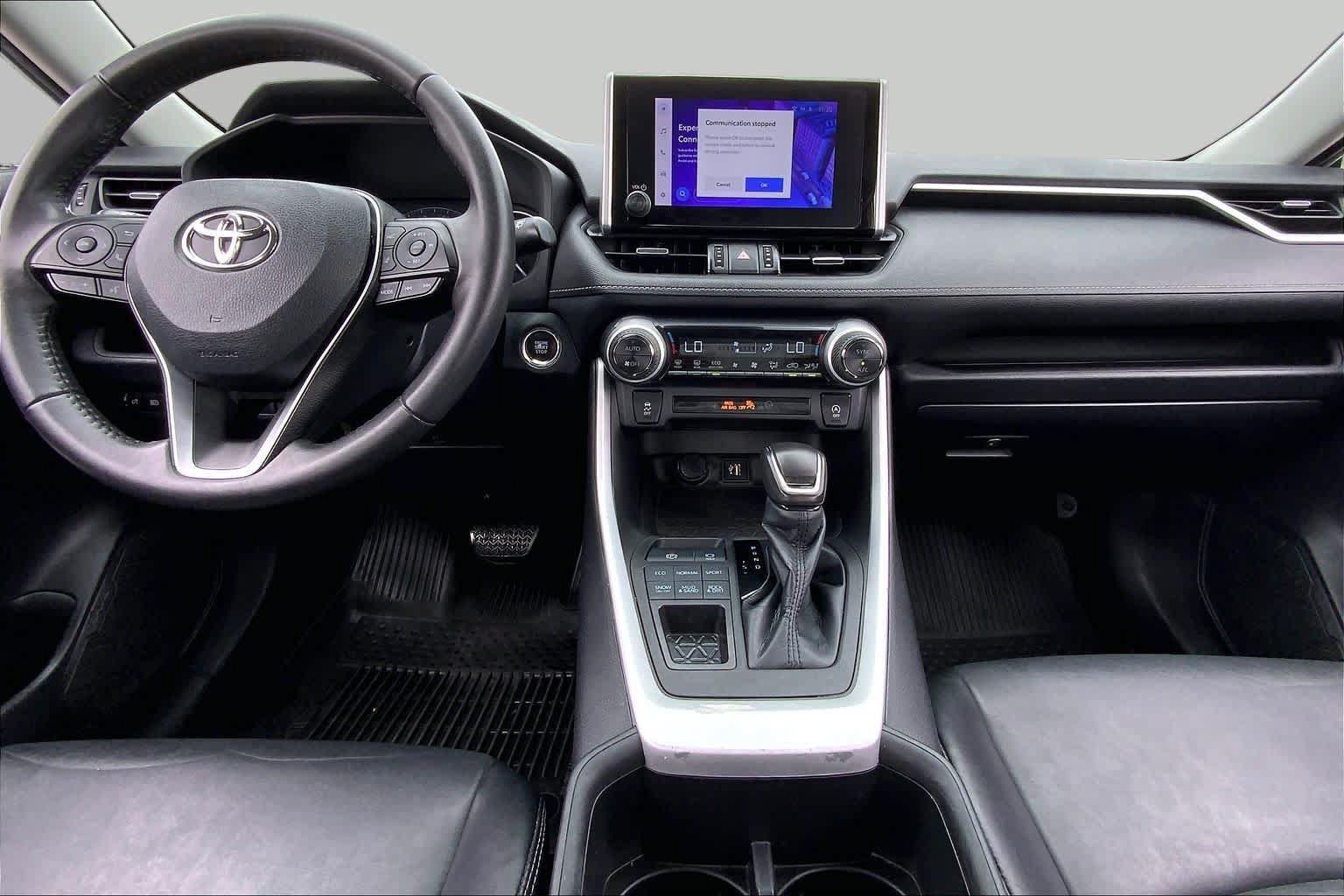 Used 2023 Toyota RAV4 XLE Premium AWD/4WD image 15