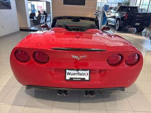Used 2005 Chevrolet Corvette Convertible w/ Preferred Equipment Group image 4