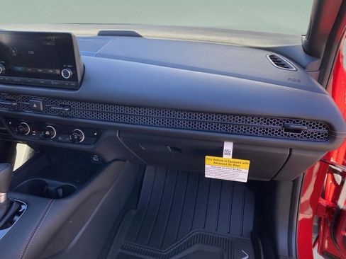 Used 2023 Honda HR-V Sport image 15