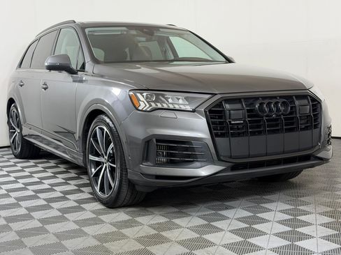 Used 2023 Audi Q7 3.0T Prestige AWD/4WD image 7
