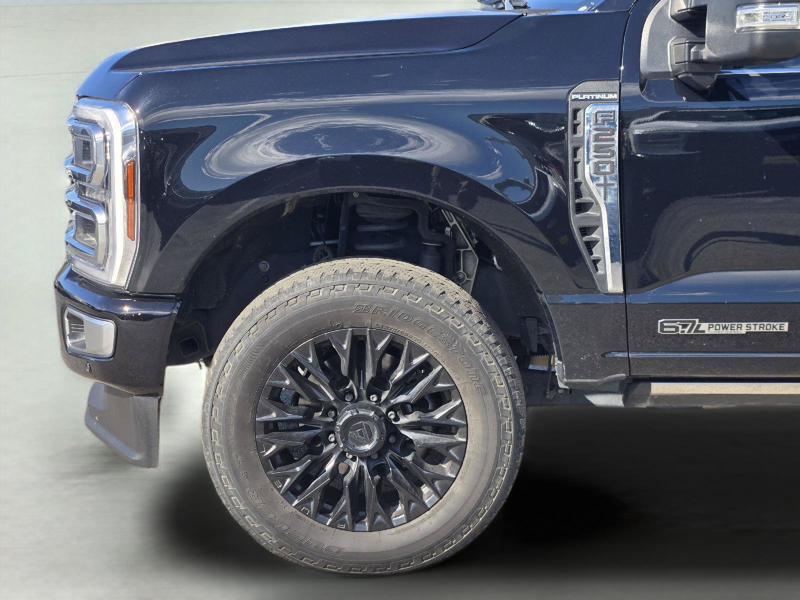 Used 2024 Ford F250 Platinum AWD/4WD image 8