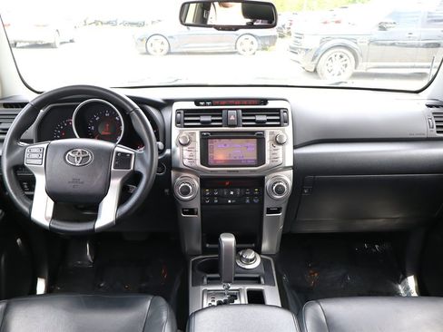 Used 2013 Toyota 4Runner Limited AWD/4WD image 18