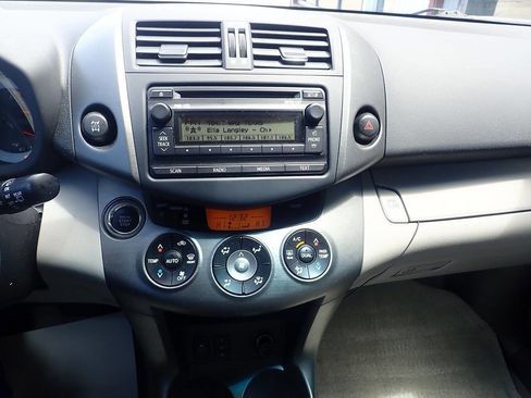Used 2012 Toyota RAV4 Limited w/ Premium Plus Value Pkg AWD/4WD image 4