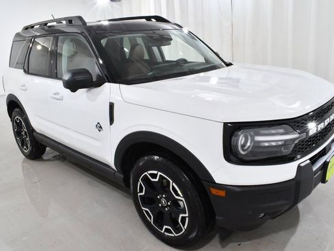 New 2025 Ford Bronco Sport Outer Banks w/ Outer Banks Tech Package+ image 5