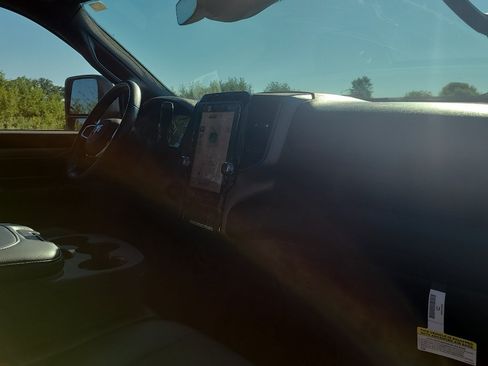 New 2026 RAM 2500 Tradesman AWD/4WD image 28