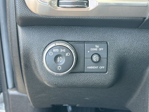 Used 2016 GMC Acadia Denali AWD/4WD image 19