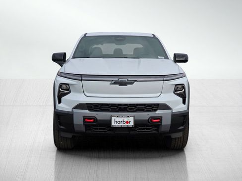 New 2026 Chevrolet Silverado EV Trail Boss image 2