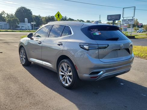 Used 2023 Buick Envision Avenir FWD image 3