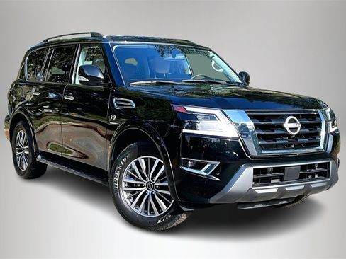 Used 2022 Nissan Armada SV w/ SV Appearance Package image 2