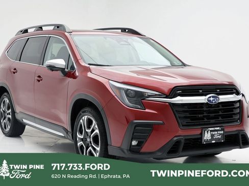 Used 2023 Subaru Ascent Limited w/ Technology Package image 1