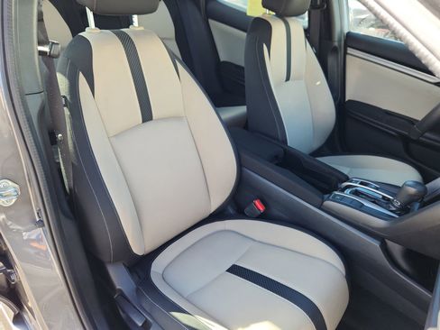 Used 2018 Honda Civic EX image 13