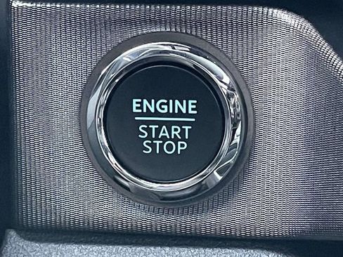 New 2026 Ford F250 Platinum AWD/4WD image 5