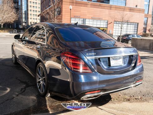 Used 2018 Mercedes-Benz S 560 Sedan w/ AMG Line Exterior image 5