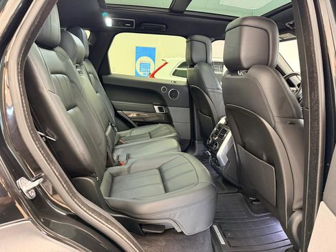 Used 2021 Land Rover Range Rover Sport HSE Silver Edition image 33