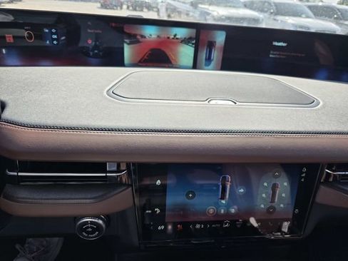 New 2026 Lincoln Navigator Reserve image 14