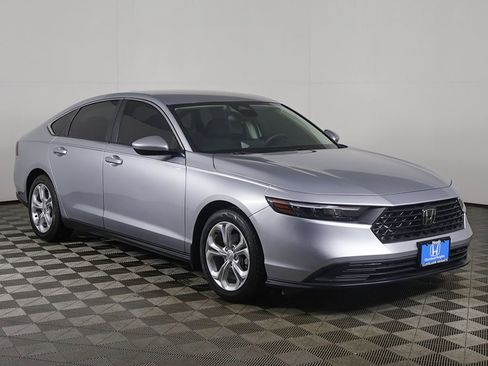 Used 2024 Honda Accord LX image 47