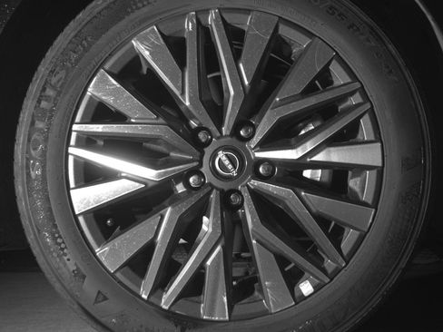 Used 2025 Nissan Altima 2.5 SV image 13