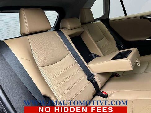 Used 2020 Toyota RAV4 Limited image 19