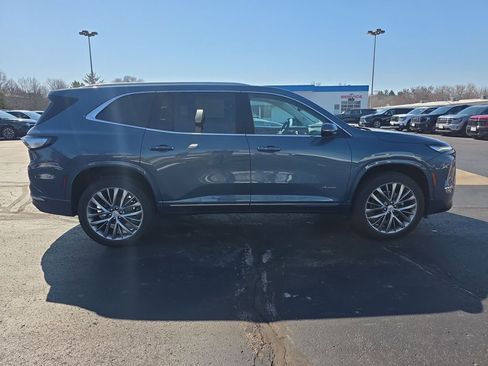 New 2026 Buick Enclave Avenir w/ Super Cruise Package AWD/4WD image 6