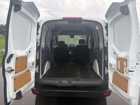 Used 2022 Ford Transit Connect XL FWD image 12