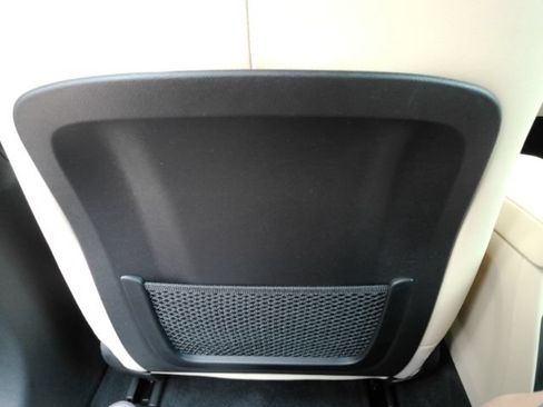 Used 2023 BMW i4 eDrive40 w/ Premium Package RWD image 32