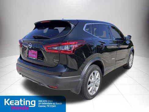 Used 2022 Nissan Rogue Sport S FWD image 7